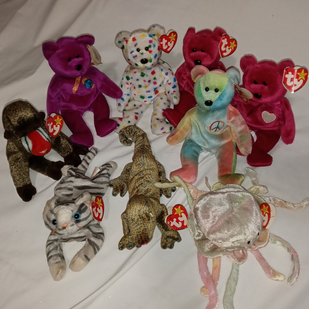 Collectible Ty Beanie Babies Lit of 9. NWT